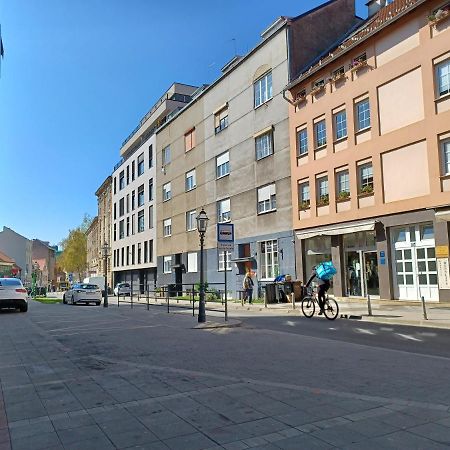 Apartment Elara Zagreb Buitenkant foto