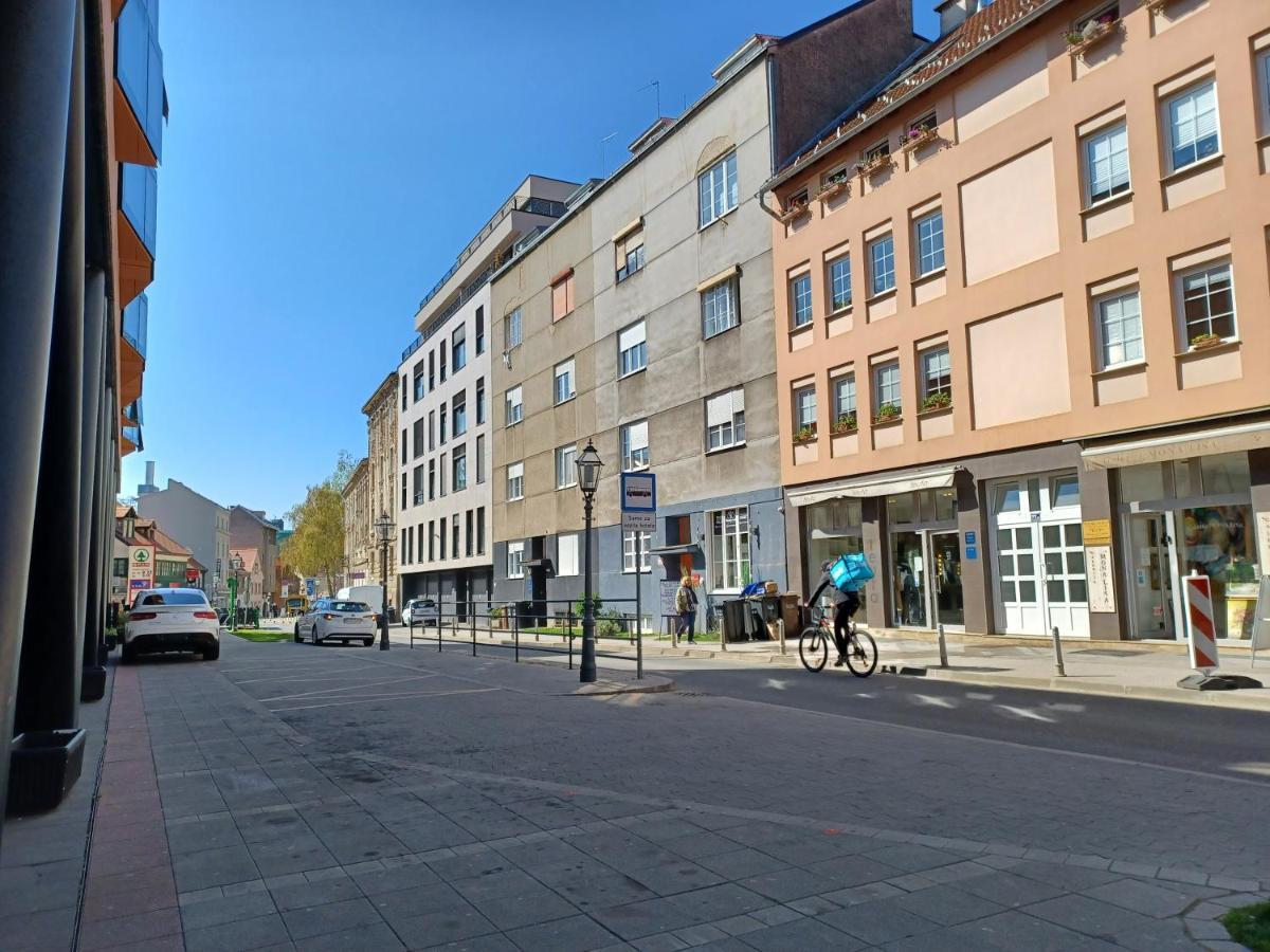Apartment Elara Zagreb Buitenkant foto